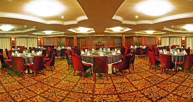 Cruise-Dining-Lounge-1-660x348