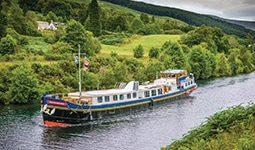 Img-Ship-River-Scottish-Highlander-Cruising