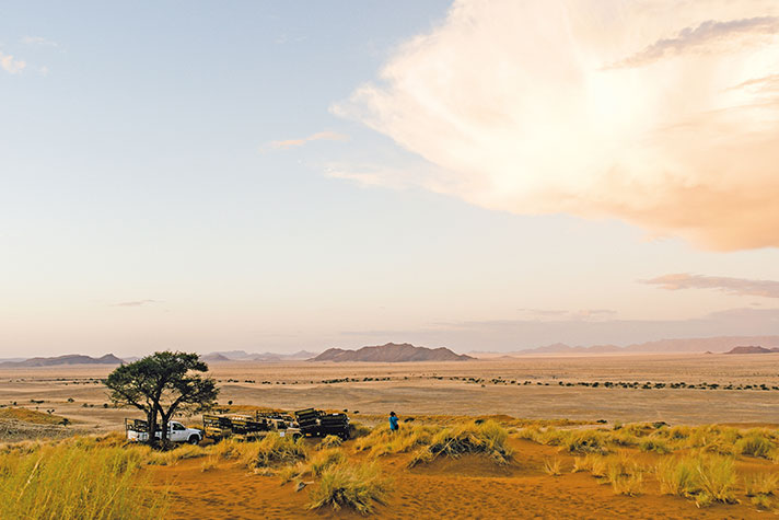 img-itinerary-african-day-10-namib-naukluft