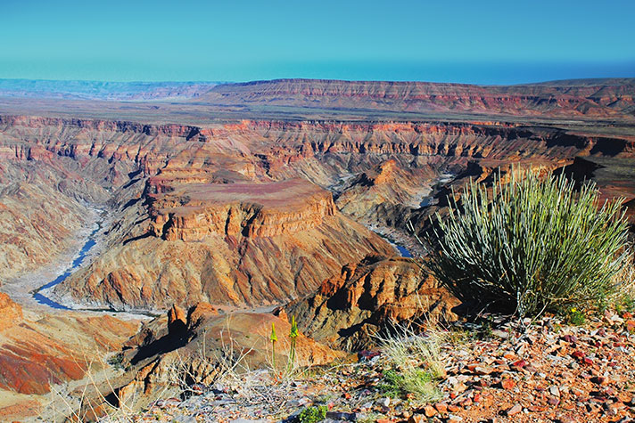 img-itinerary-african-day-12-fish-river-canyon