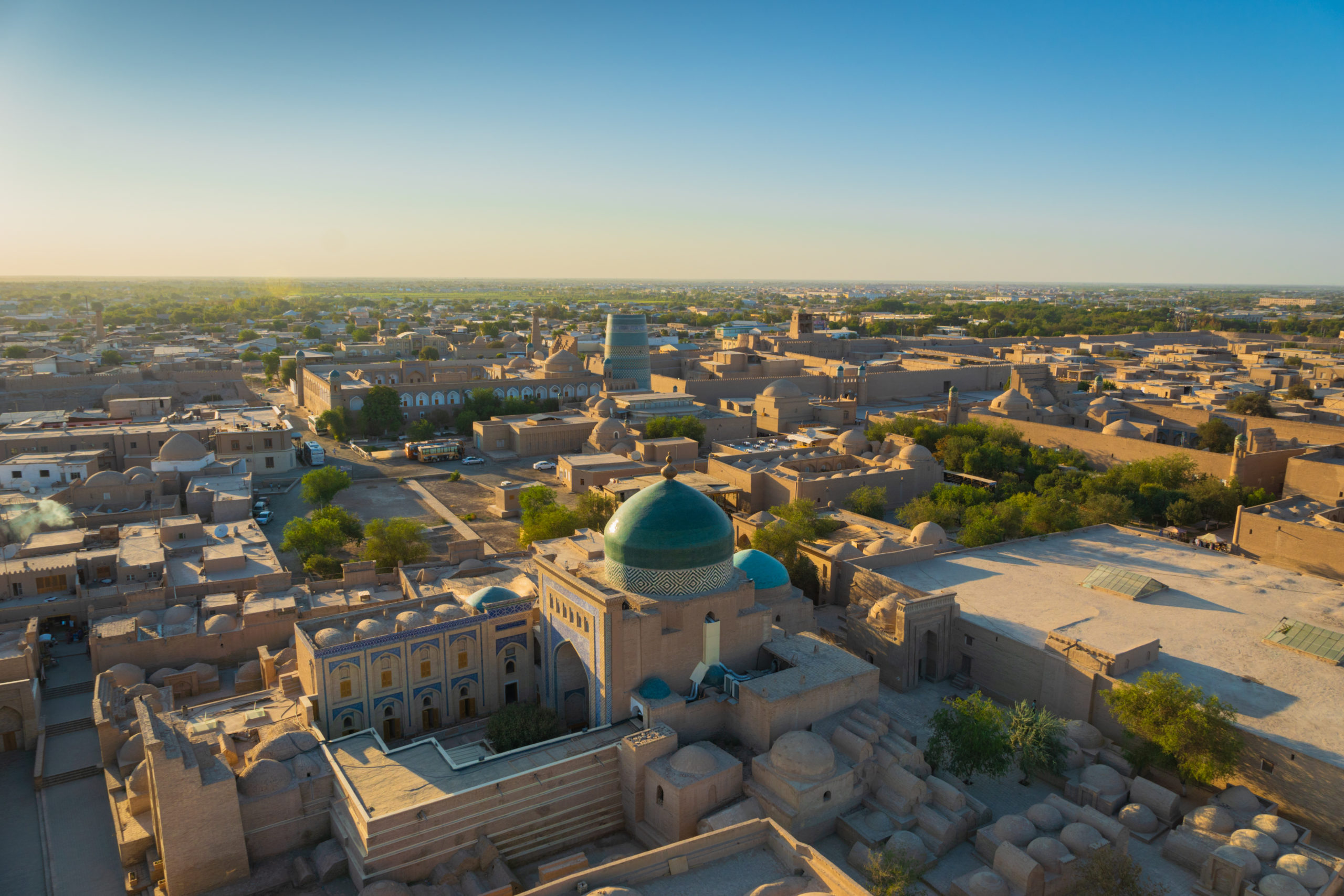 shutterstock_1176660070_khiva-uzbekistan