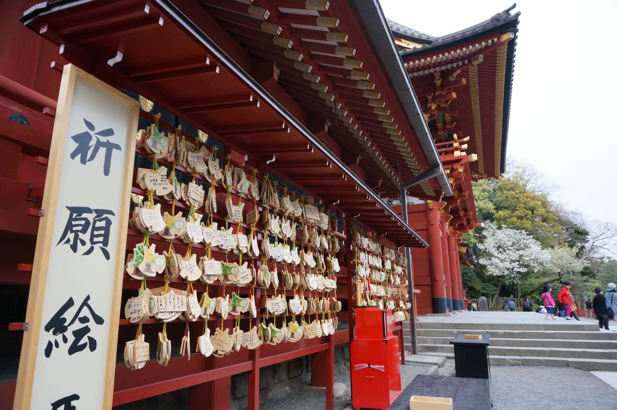 shutterstock_406131133_tokyo-tsurugaoka-hachimangu