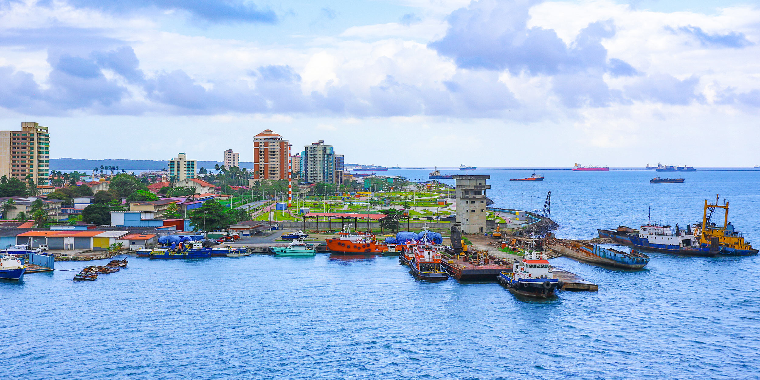 day-10_colon_panama_aerial-view_shunyu-fan_gettyimages