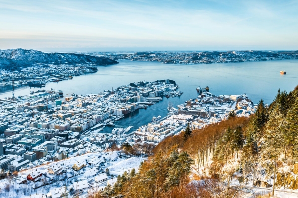 bergen-from-floyen_winter-2