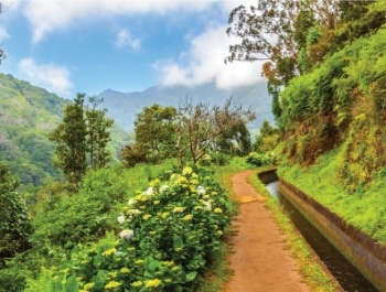 img-option-04-LEVADA-AND-VEREDA-WALKS