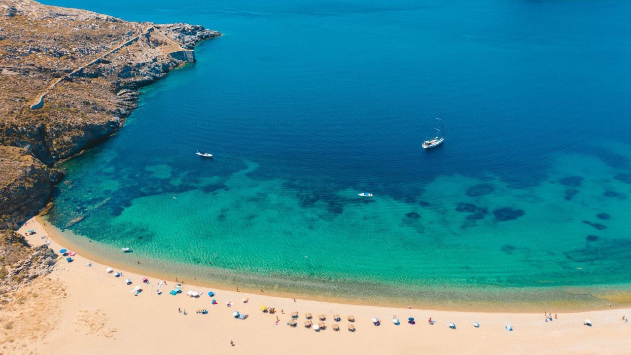 vagia_beach-serifos-1