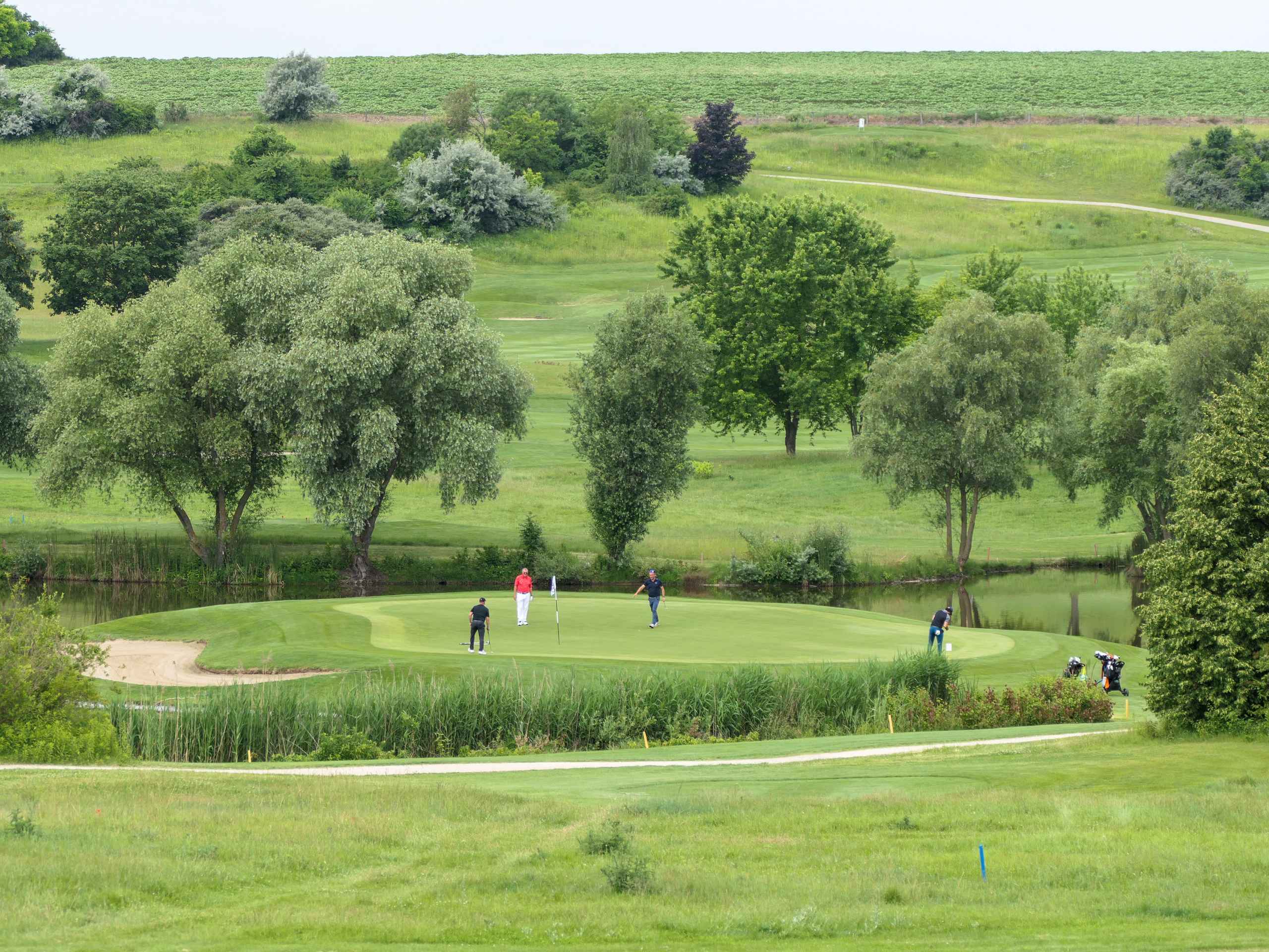 golfing-central-europe-3