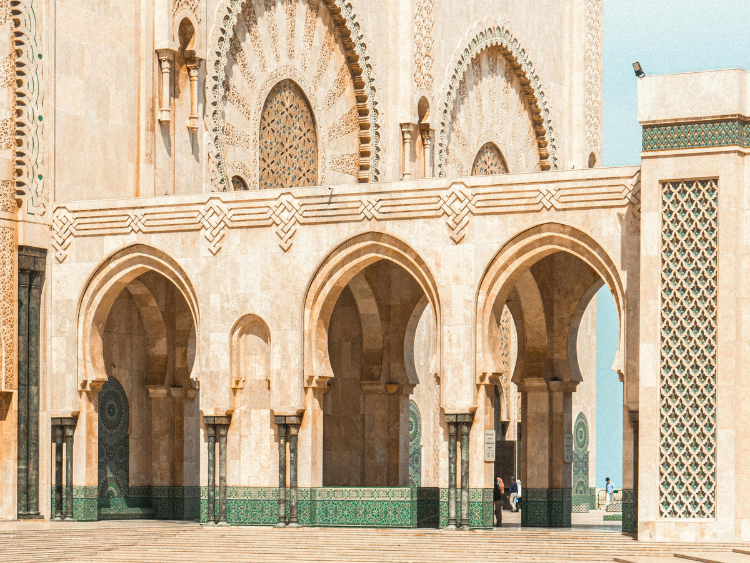 MOROCCO Coastlines and Kasbahs 2027